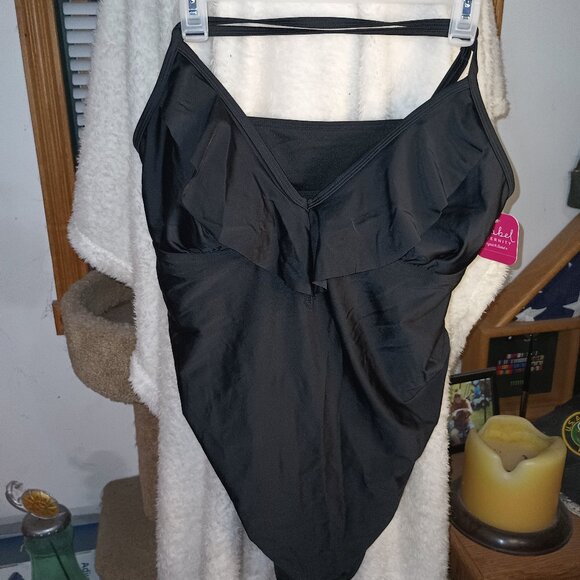 NEW Isabel Maternity By Ingrid & Isabel Black Ruffle Flounce Swimsuit XL - Picture 3 of 7
